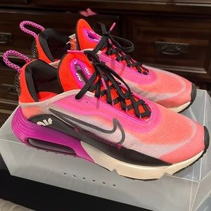 Nike Air Max 2090